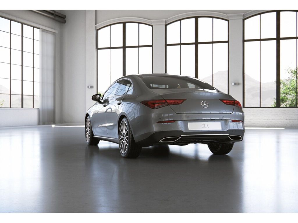 Mercedes-Benz CLA 200 2023