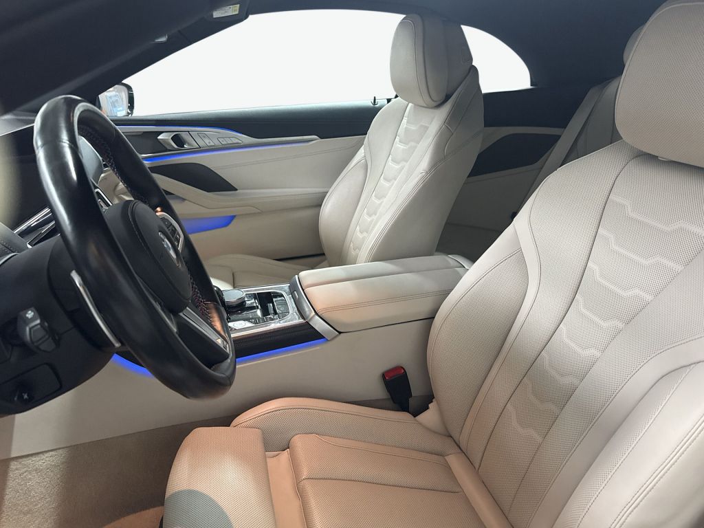 BMW M850 2022