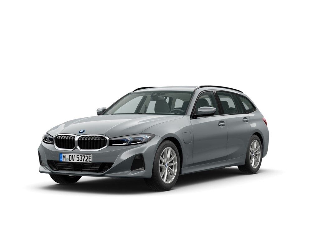 BMW 330 2022
