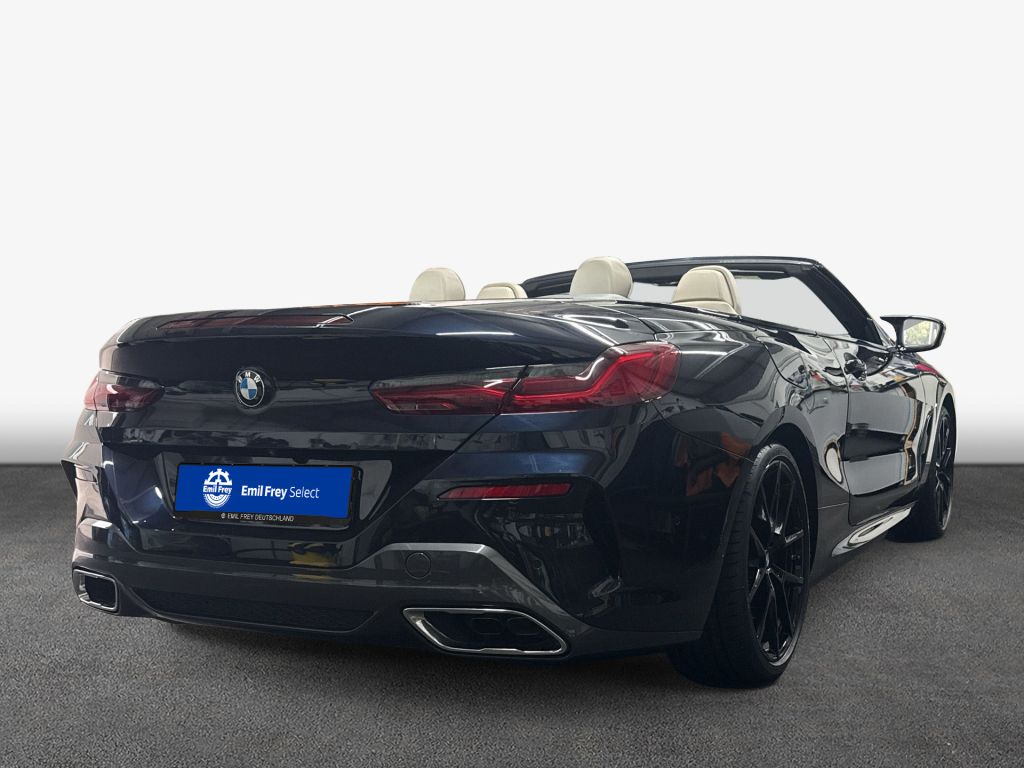 BMW M850 2022