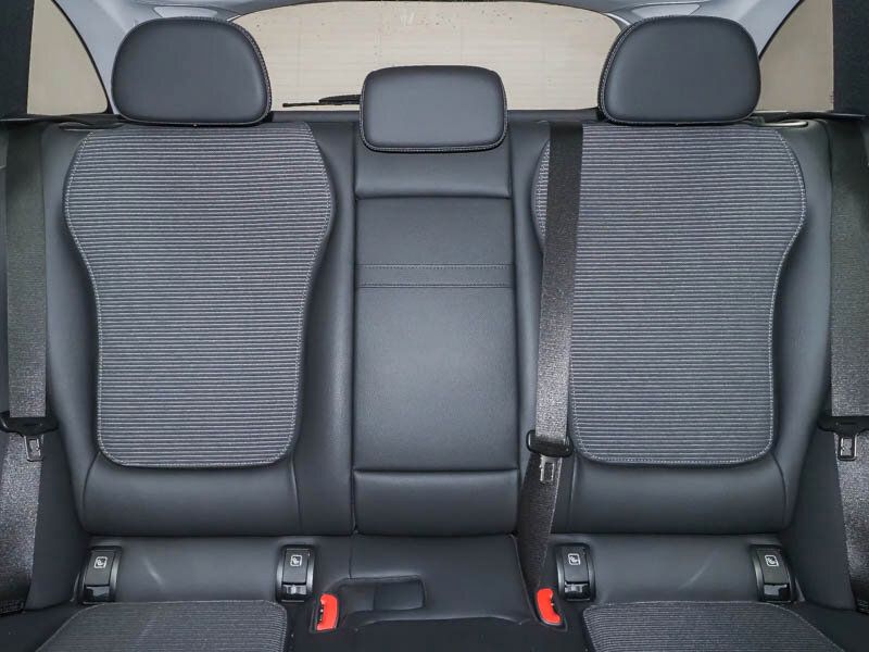 Mercedes-Benz C 300 2024