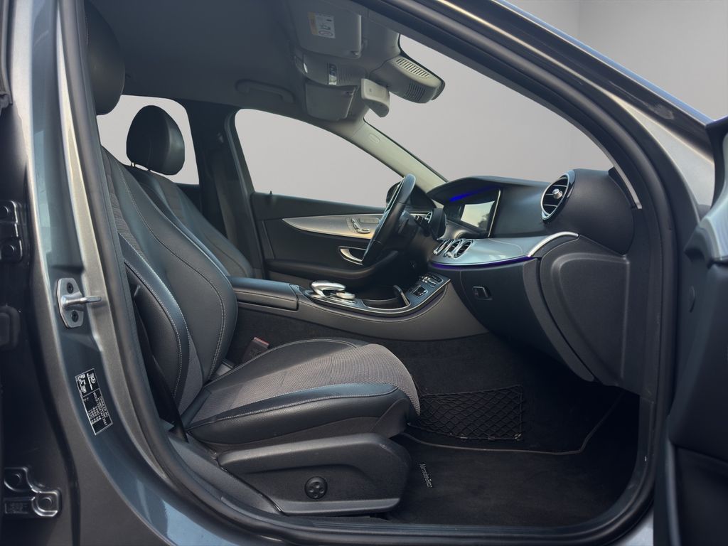 Mercedes-Benz E 220 2019