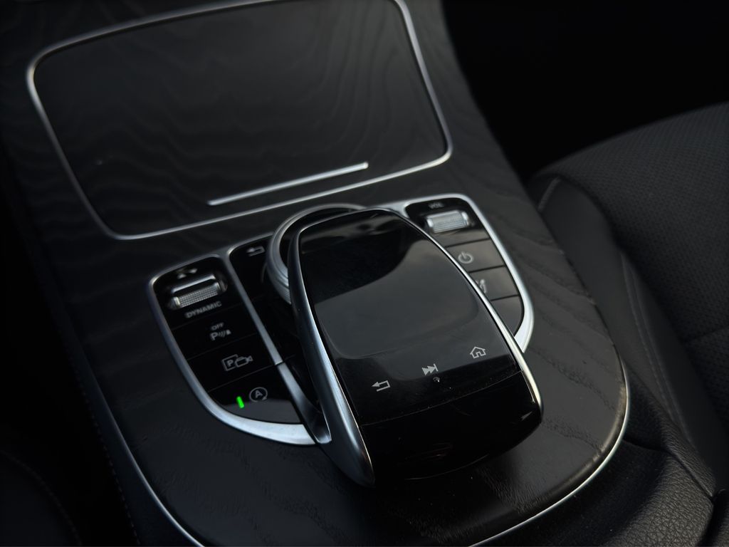 Mercedes-Benz E 220 2019