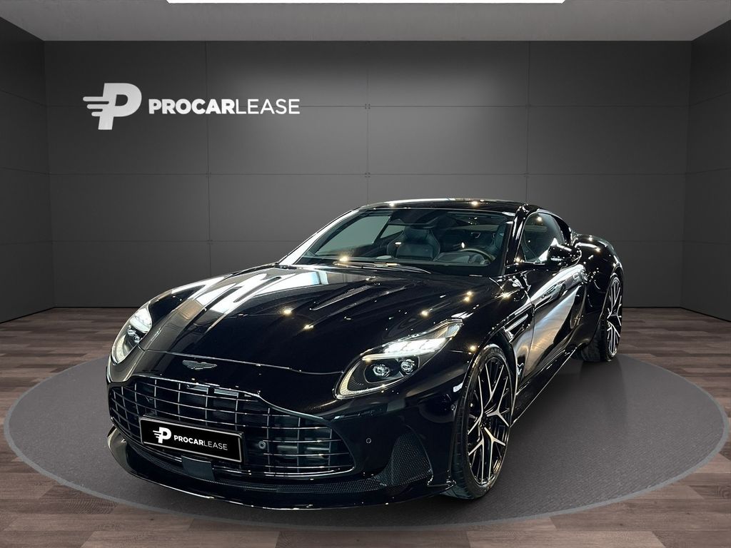 Aston Martin DB12 2025