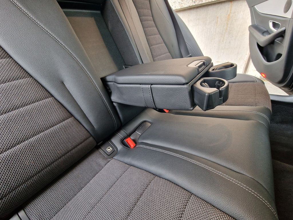 Mercedes-Benz E 300 2021