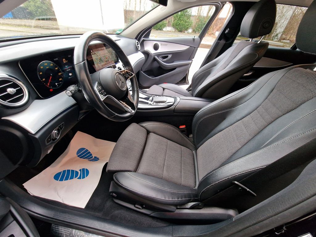 Mercedes-Benz E 300 2021