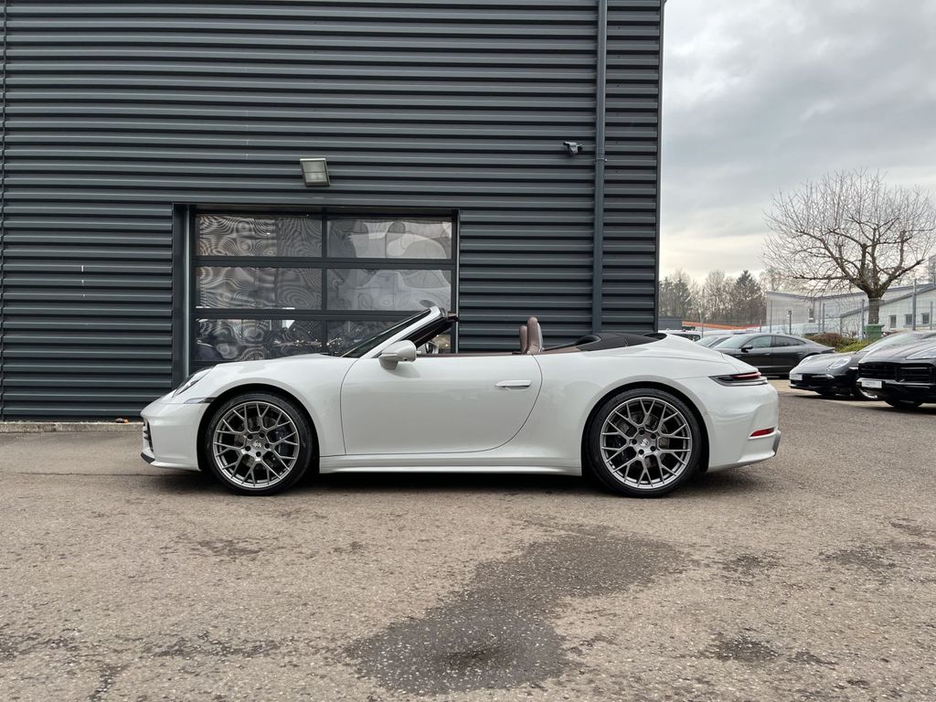 Porsche 992 2024