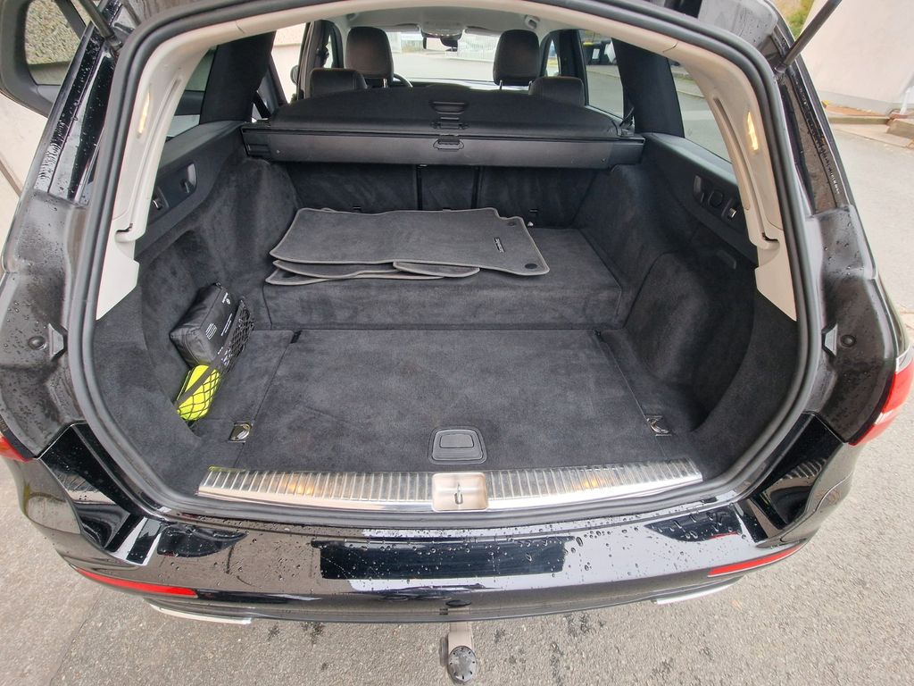 Mercedes-Benz E 300 2021