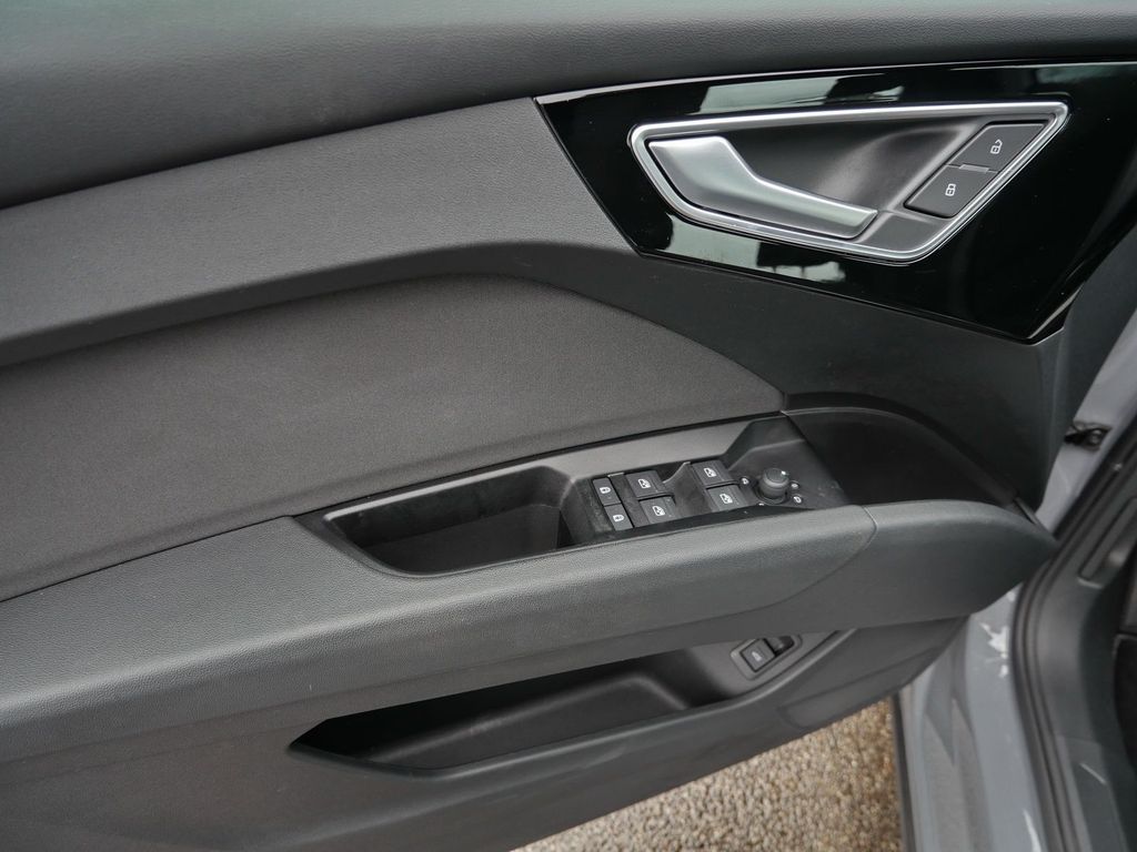 Audi Q4 e-tron 2023