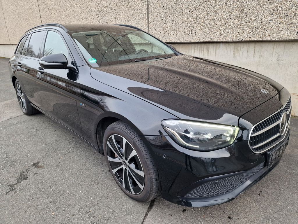 Mercedes-Benz E 300 2021