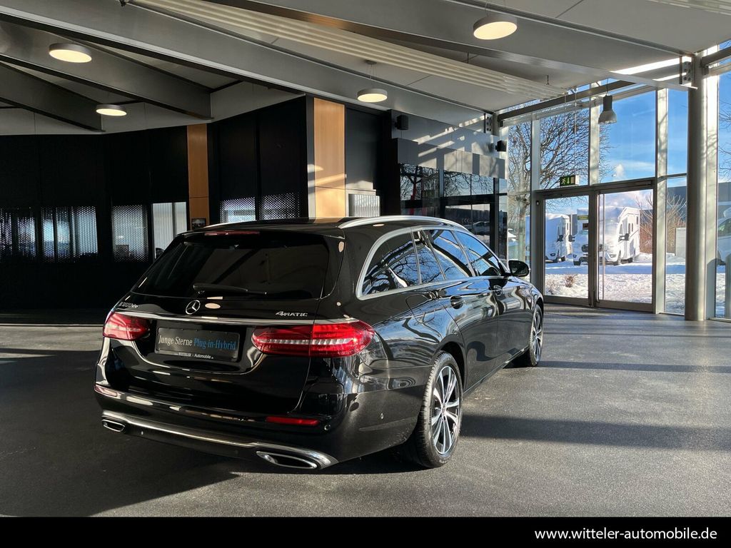 Mercedes-Benz E 300 2022