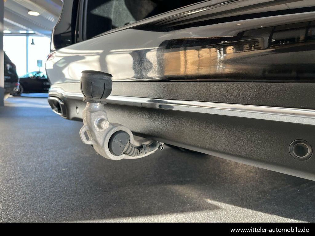 Mercedes-Benz E 300 2022