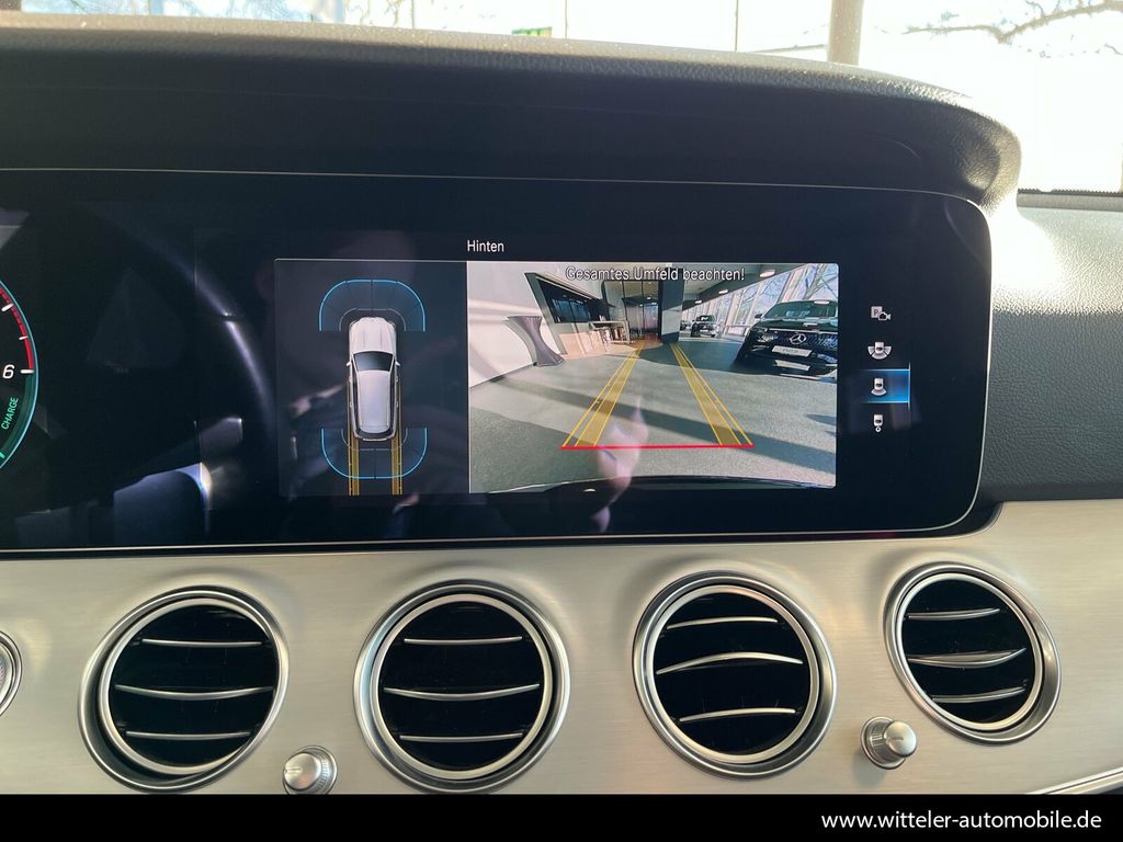 Mercedes-Benz E 300 2022