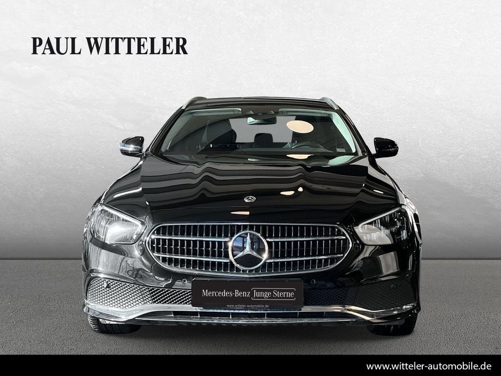 Mercedes-Benz E 300 2022