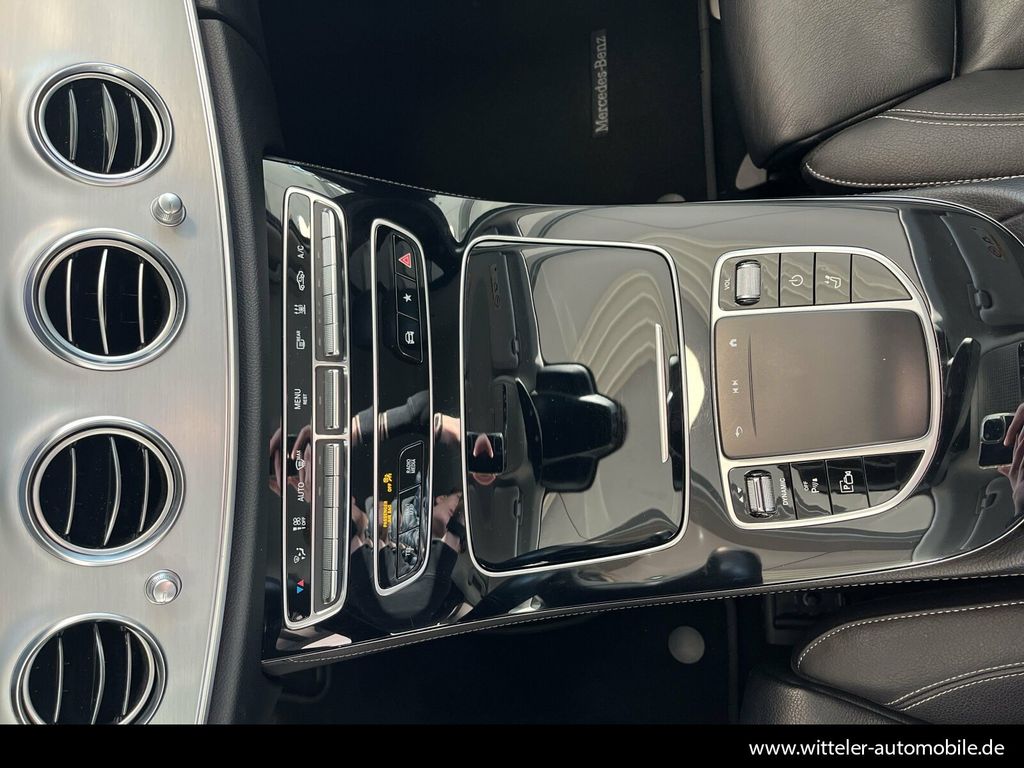 Mercedes-Benz E 300 2022