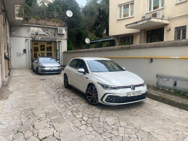 Volkswagen Golf 2021