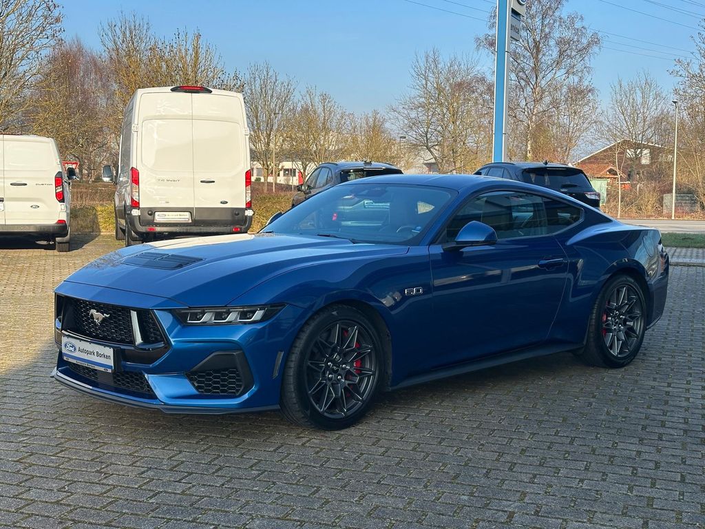 Ford Mustang 2025