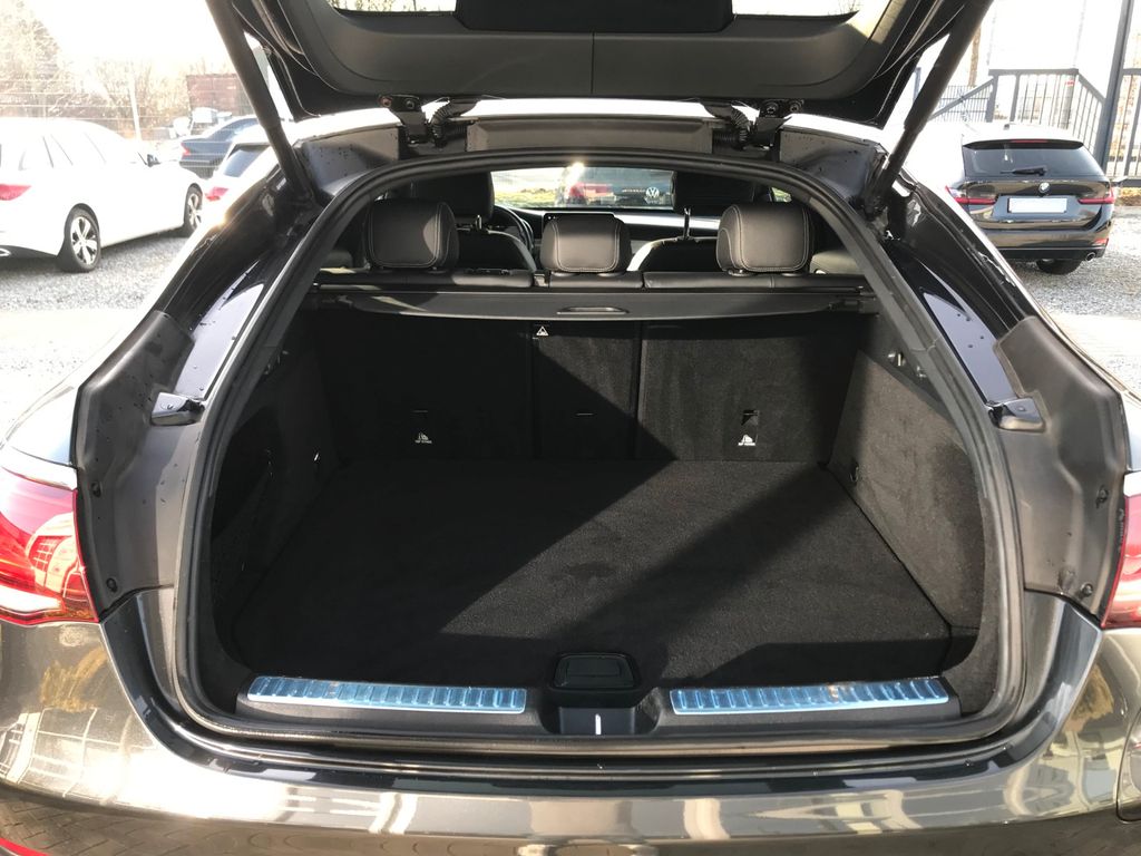 Mercedes-Benz GLC 300 2021