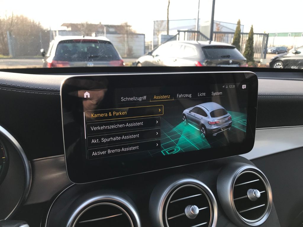 Mercedes-Benz GLC 300 2021