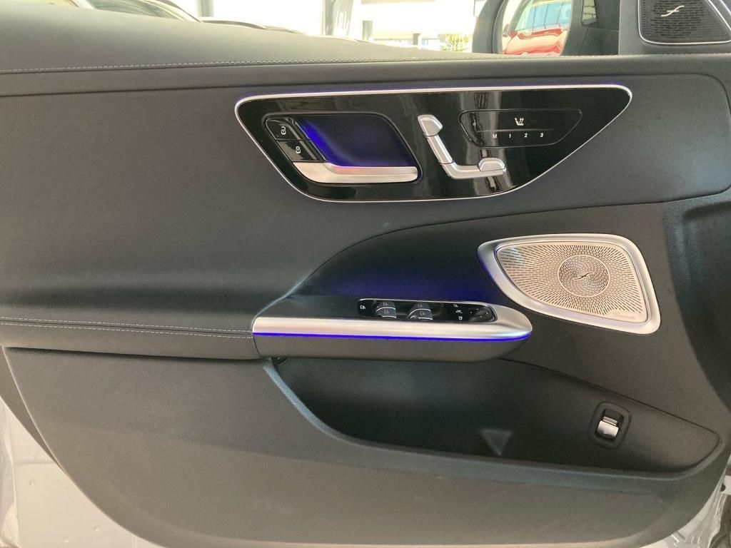 Mercedes-Benz C 300 2024