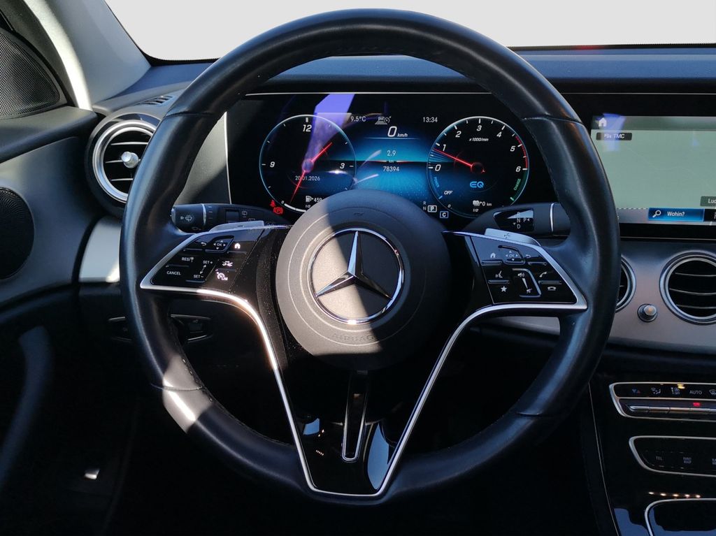 Mercedes-Benz E 300 2022