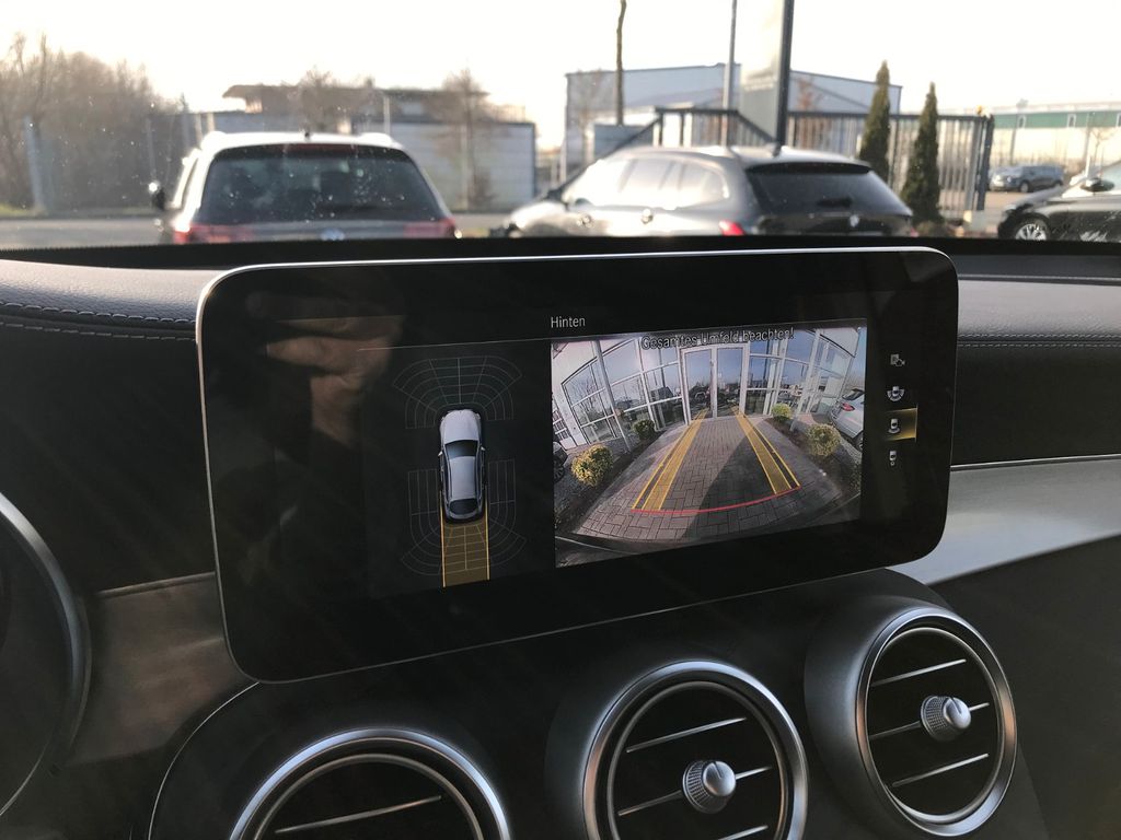 Mercedes-Benz GLC 300 2021