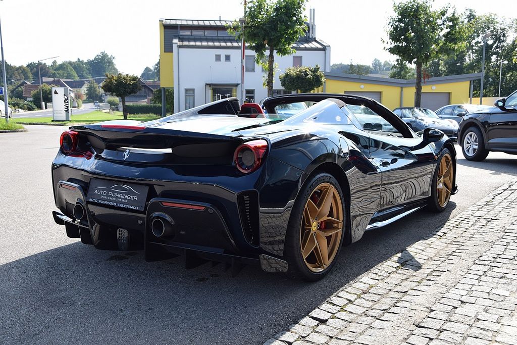 Ferrari 488 Pista 2020