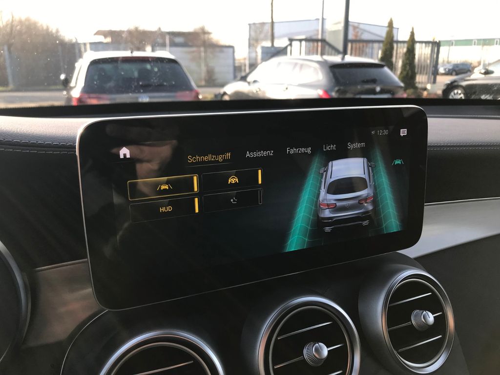 Mercedes-Benz GLC 300 2021