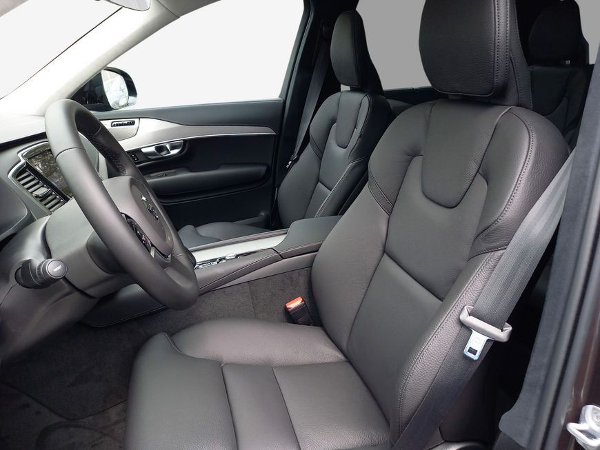 Volvo XC90 2023