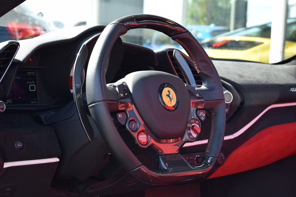 Ferrari 488 Pista 2020