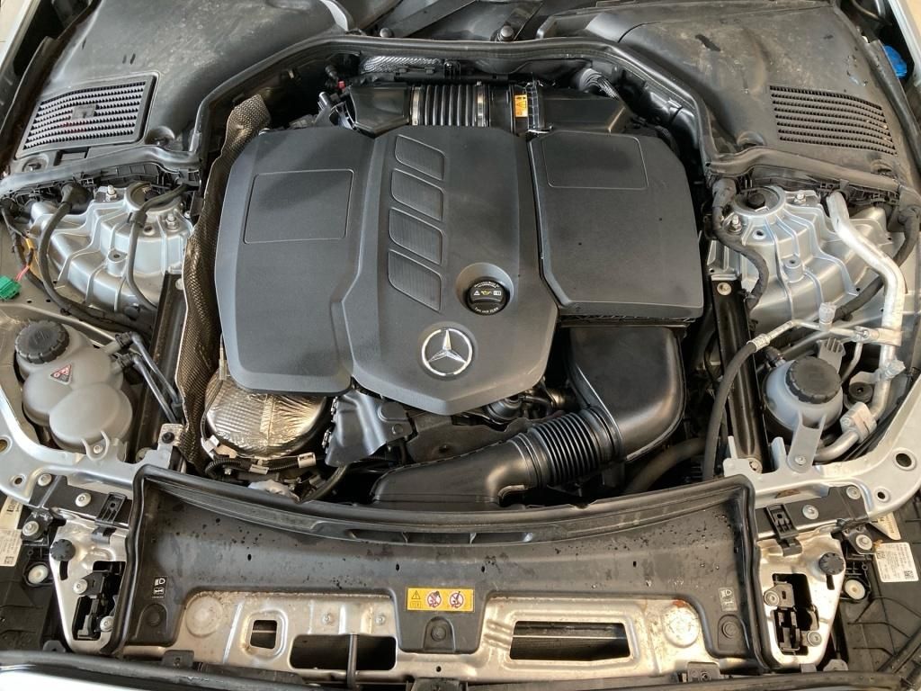 Mercedes-Benz C 300 2024