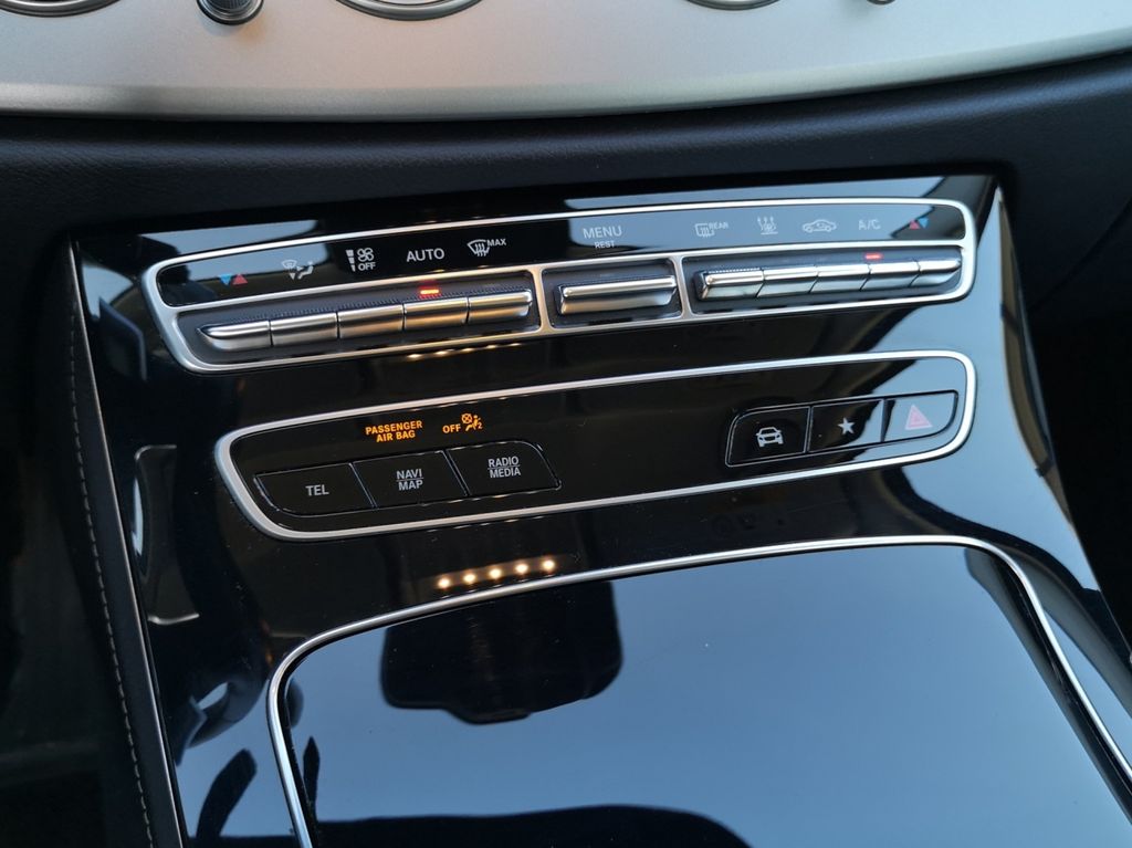 Mercedes-Benz E 300 2022