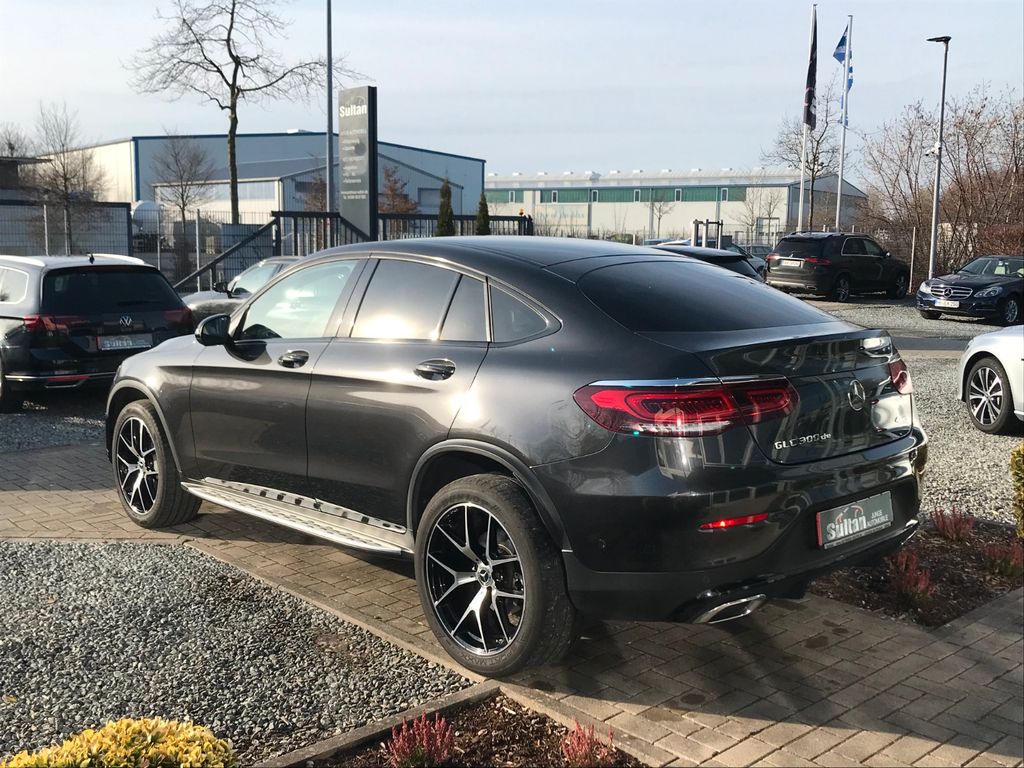 Mercedes-Benz GLC 300 2021