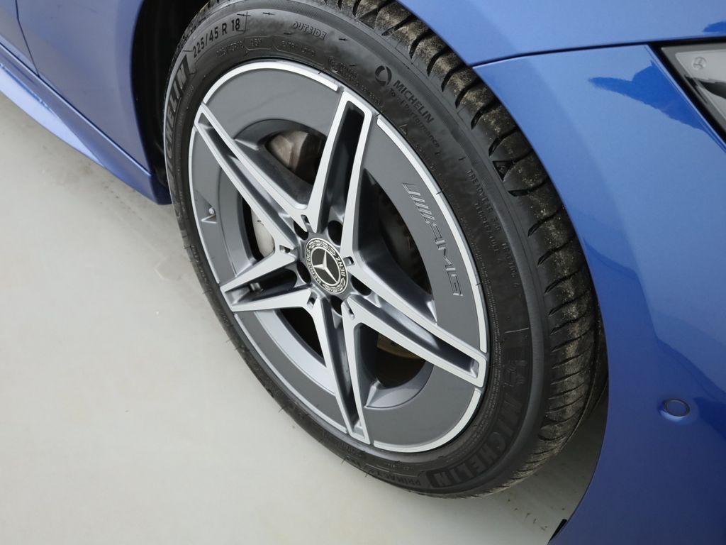 Mercedes-Benz C 300 2025