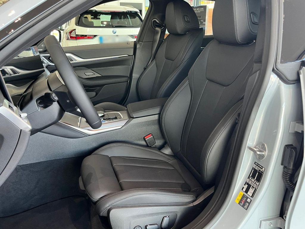 BMW i4 2025