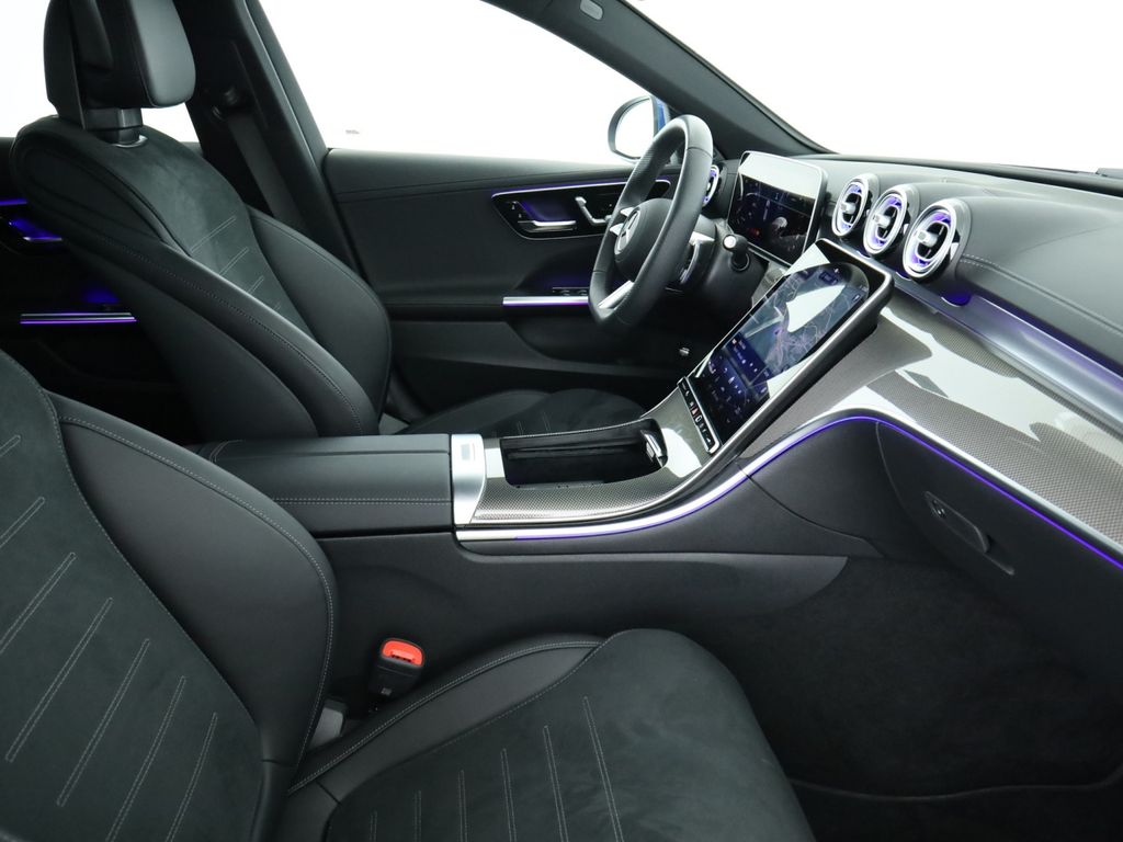 Mercedes-Benz C 300 2025
