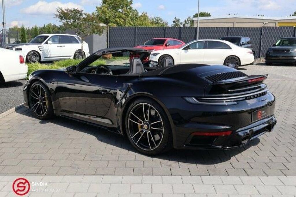 Porsche 992 2024