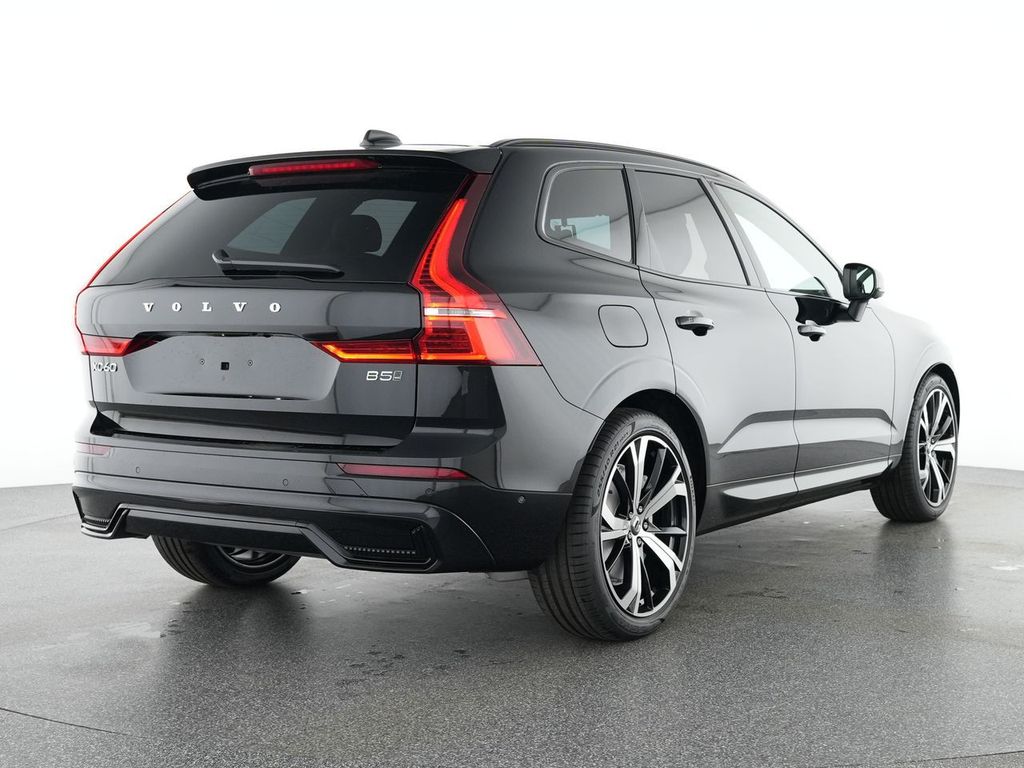 Volvo XC60 2025