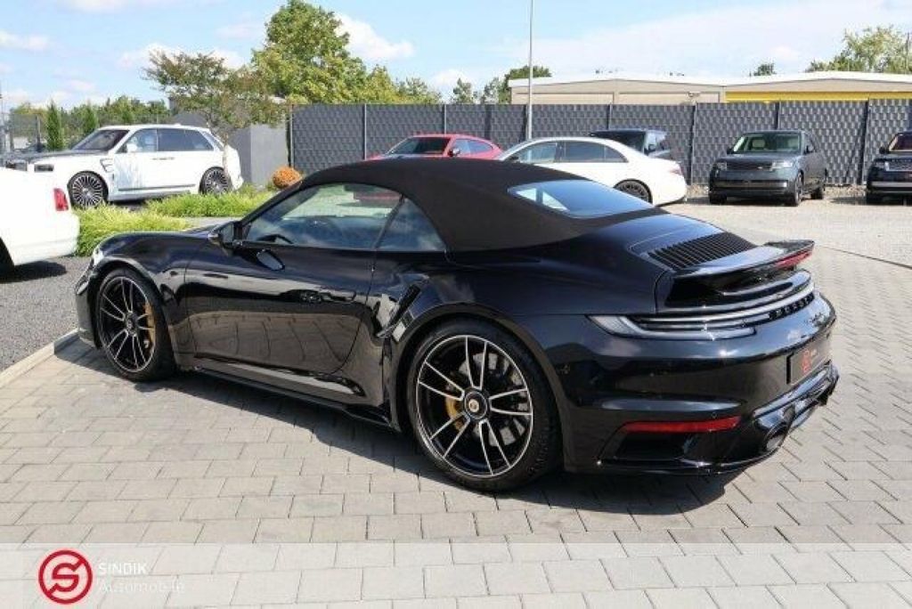 Porsche 992 2024