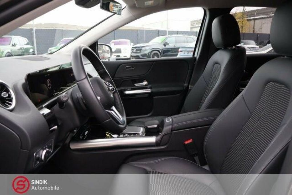 Mercedes-Benz B 220 2022