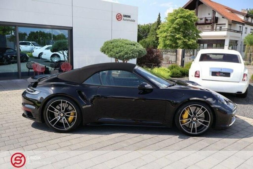 Porsche 992 2024