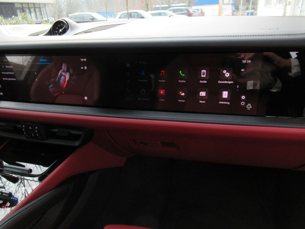 Porsche Cayenne 2025