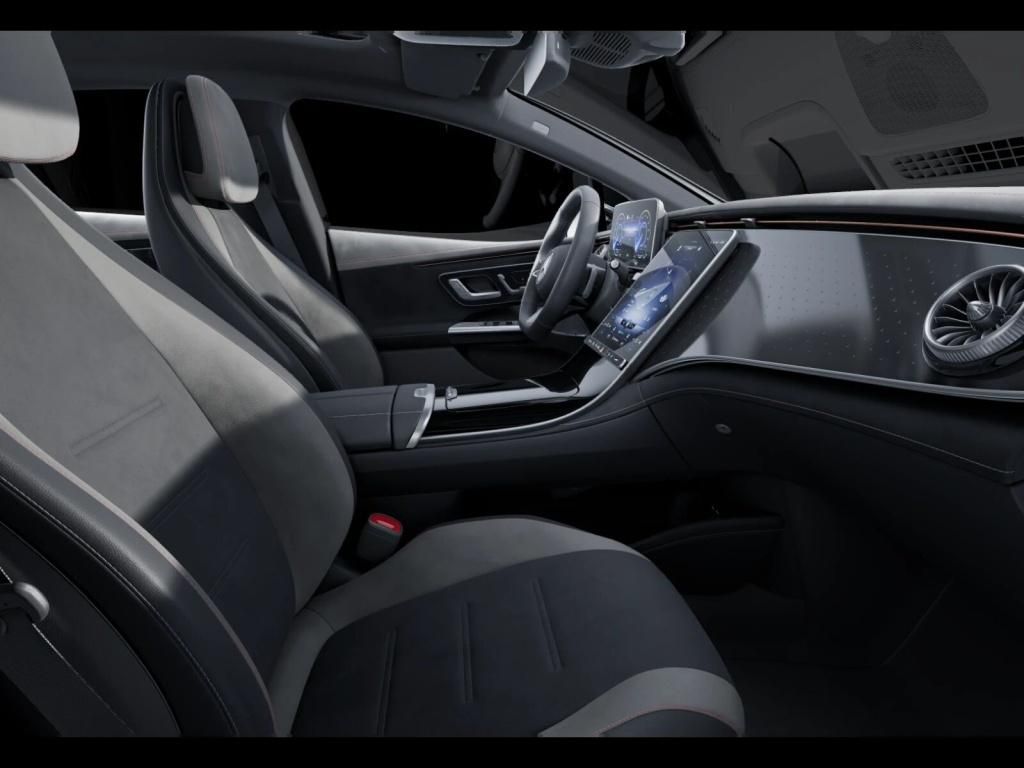 Mercedes-Benz EQE 2024