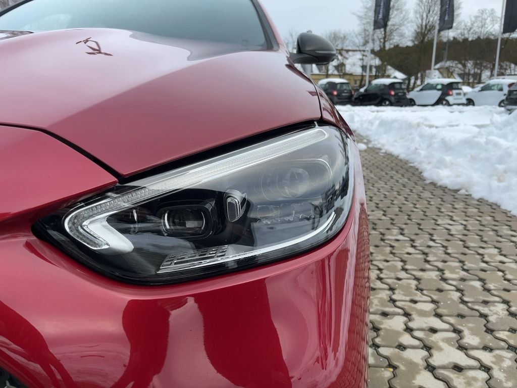 Mercedes-Benz C 200 2024