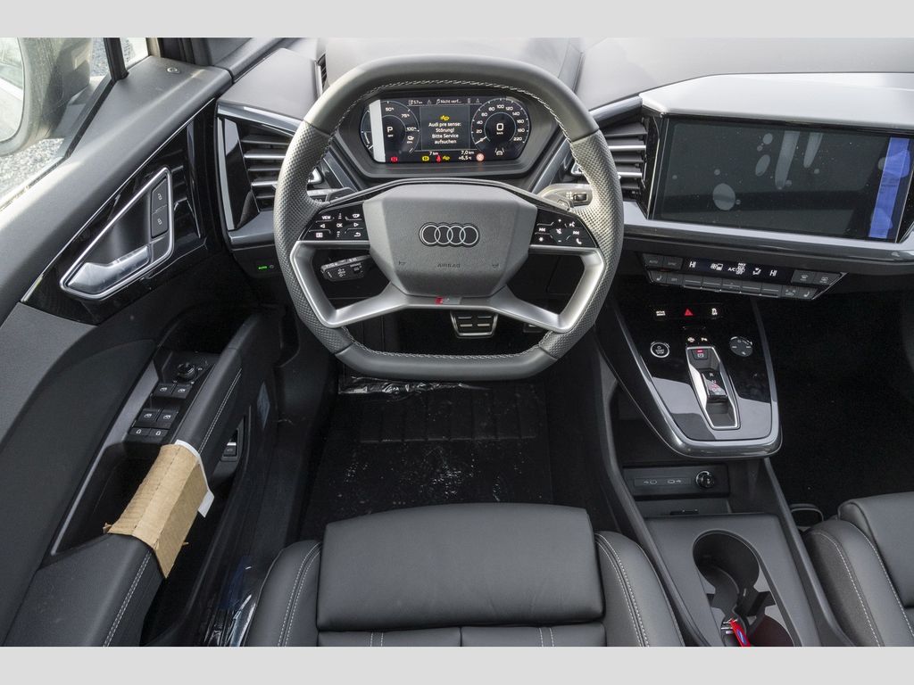 Audi Q4