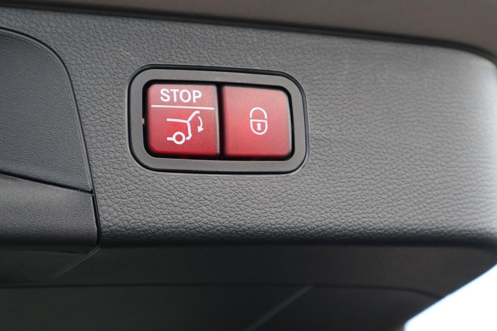 Mercedes-Benz GLC 300 2021