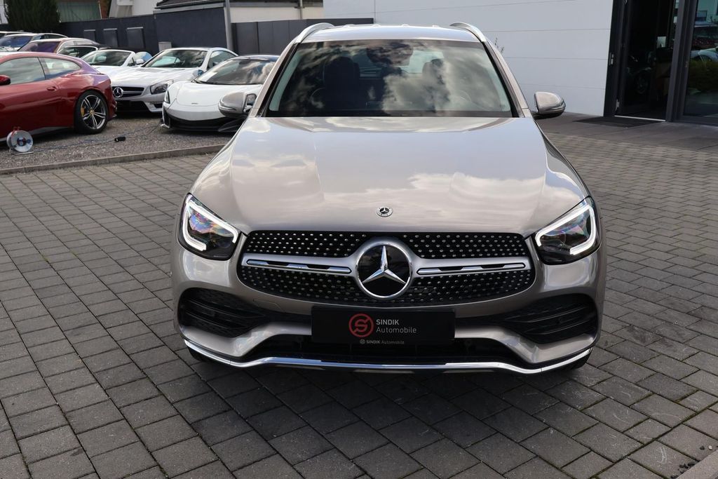 Mercedes-Benz GLC 300 2021