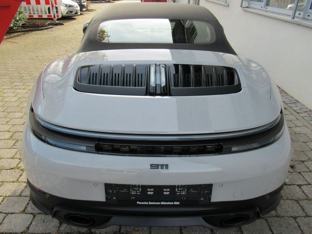 Porsche 992 2025