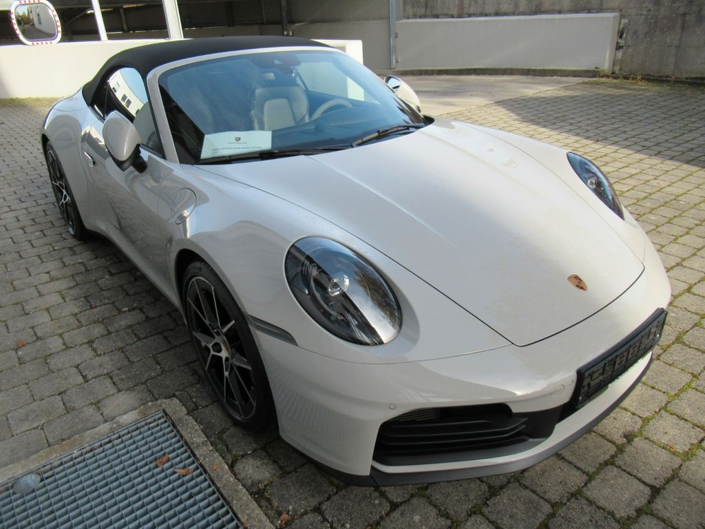 Porsche 992 2025