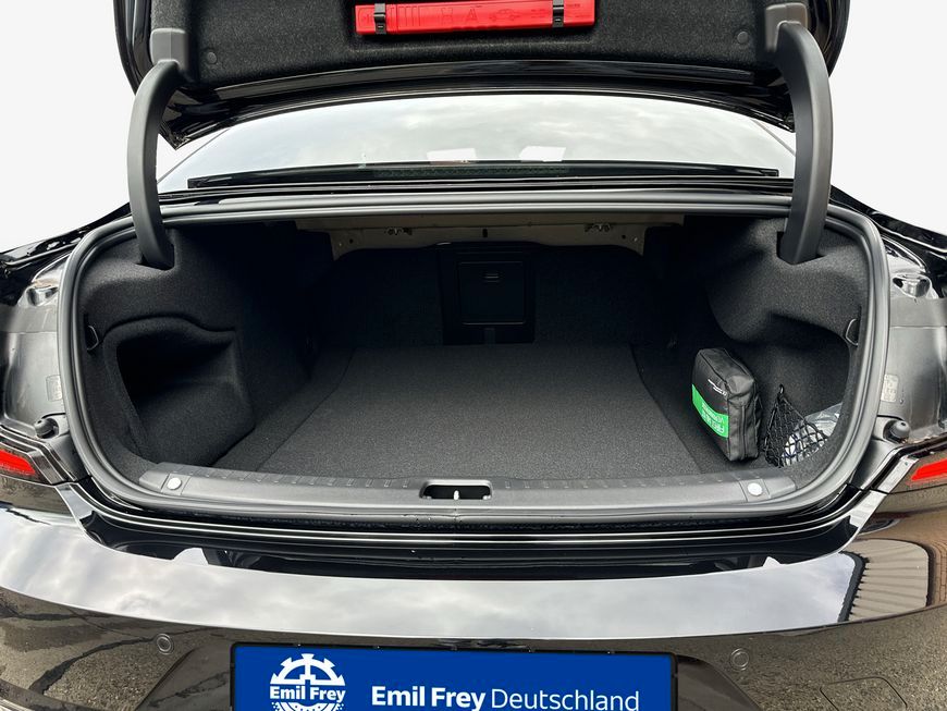 Volvo S90 2025